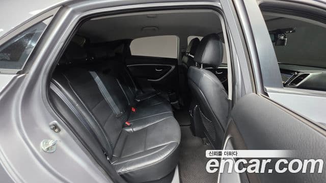 Hyundai i30(новый кузов / новое поколение) 1.6 GDI Extreme, 2012 12