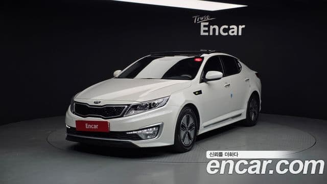 Kia K5 гибрид Deluxe, 2013 1