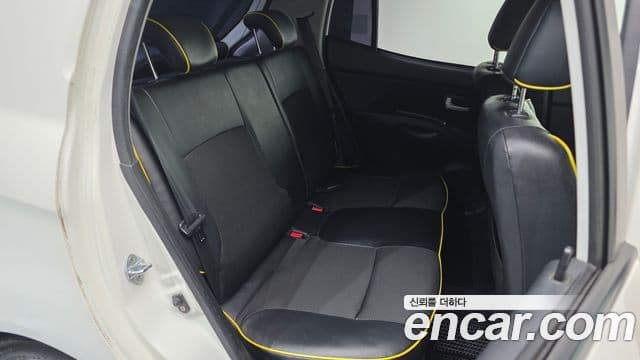 Kia 뉴모닝 люксовая версия Black Premium, 2010 12