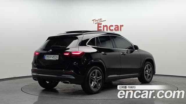 Mercedes-Benz GLA-класс H247 GLA250 4MATIC, 2025 2