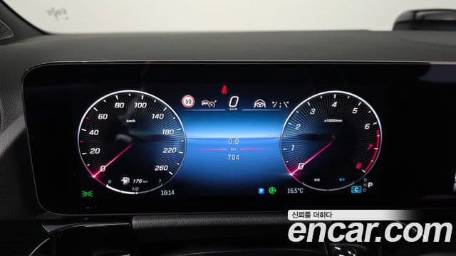 Mercedes-Benz GLA-класс H247 GLA250 4MATIC, 2025 8