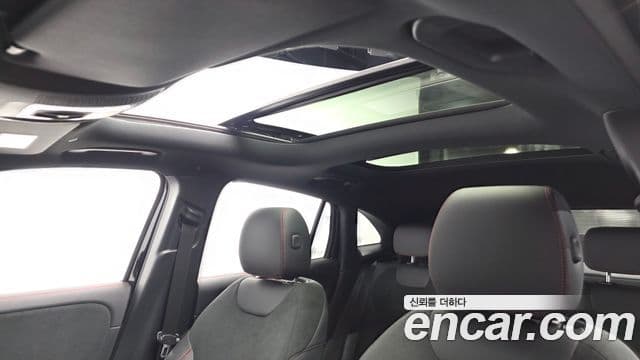 Mercedes-Benz GLA-класс H247 GLA250 4MATIC, 2025 19