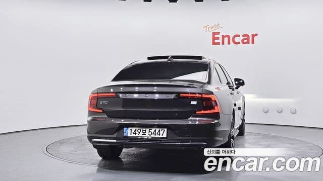 Volvo S90 T8 AWD Ultimate Bright, 2023 4