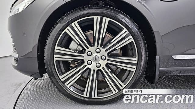 Volvo S90 T8 AWD Ultimate Bright, 2023 все фото