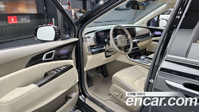 Kia Carnival 4세대 Signature, 2023 11