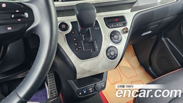 Kia The / новый New Ray Signature, 2022 9