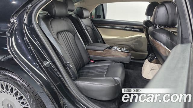 Genesis G90 Luxury, 2021 12