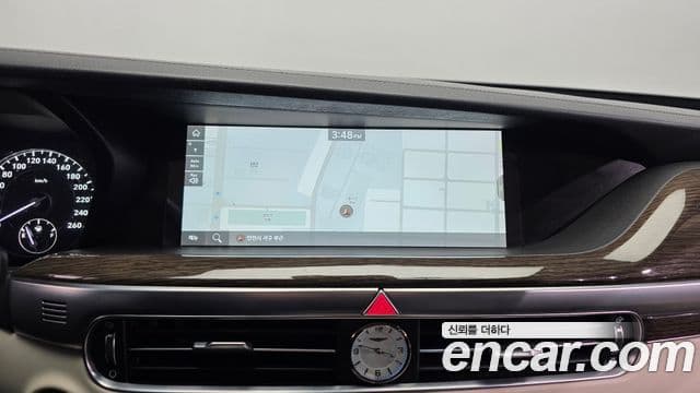 Genesis G90 Luxury, 2021 14