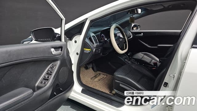 Kia The / новый New K3 Trendy, 2018 11