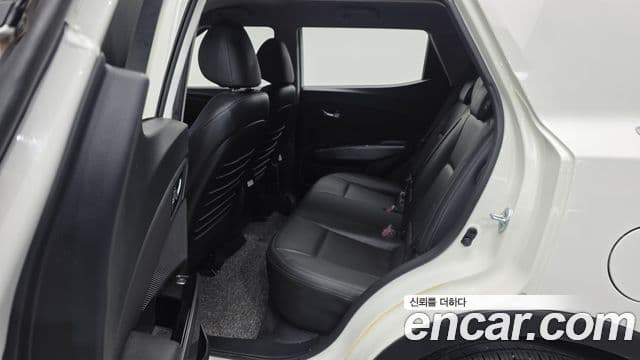 KG모빌리티(SsangYong) Berry New Tivoli V3, 2020 11