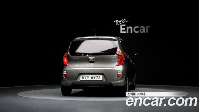 Kia All New Morning Deluxe, 2013 4