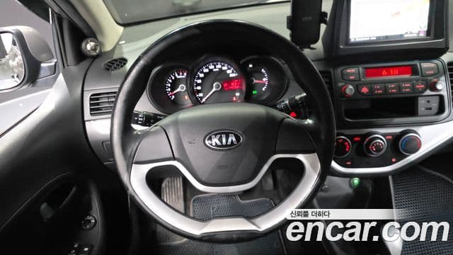 Kia All New Morning Deluxe, 2013 13