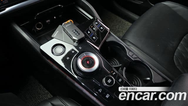 Kia Sportage 5세대 гибрид Signature 2WD, 2022 9