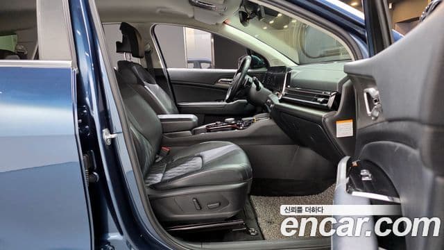 Kia Sportage 5세대 гибрид Signature 2WD, 2022 10