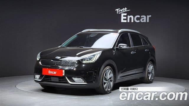 Kia Niro Noblesse, 2018 1