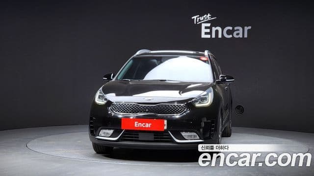 Kia Niro Noblesse, 2018 3