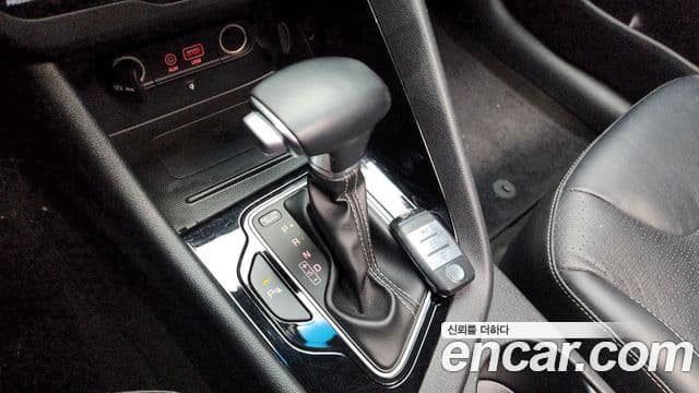Kia Niro Noblesse, 2018 9