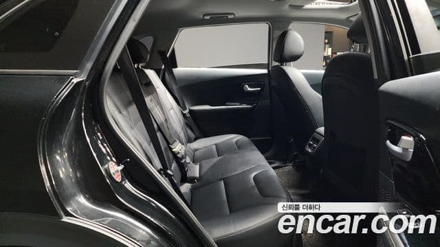 Kia Niro Noblesse, 2018 12