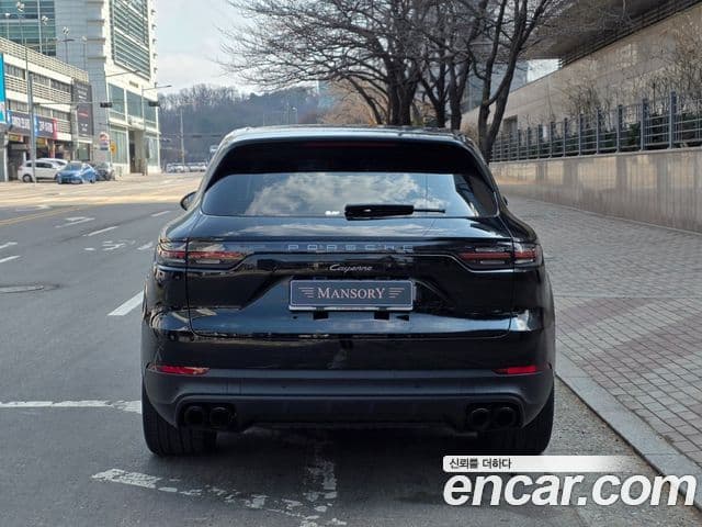 Porsche Cayenne (PO536) 3.0 Platinum Edition, 2023 4