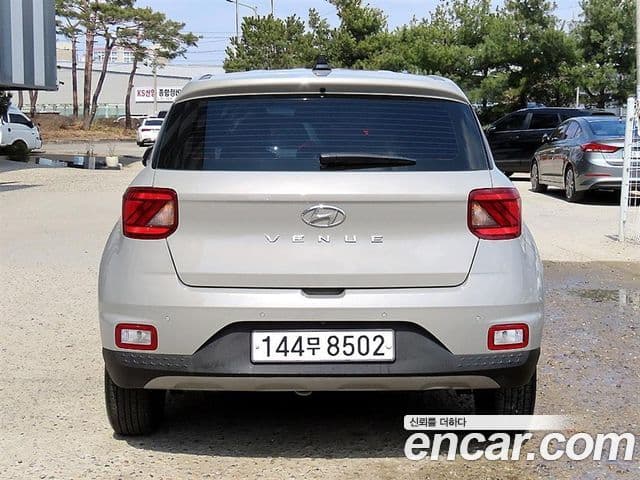 Hyundai Venue 1.6 Smart, 2021 4