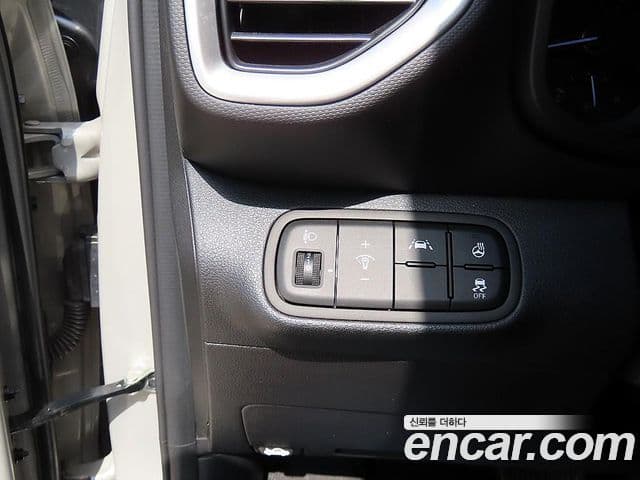 Hyundai Venue 1.6 Smart, 2021 12