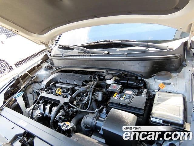 Hyundai Venue 1.6 Smart, 2021 19