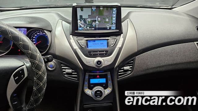 Hyundai Avante MD Premier, 2012 14