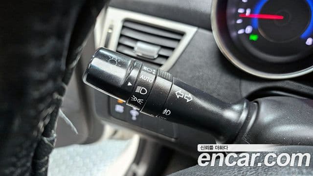 Hyundai Avante MD Premier, 2012 18