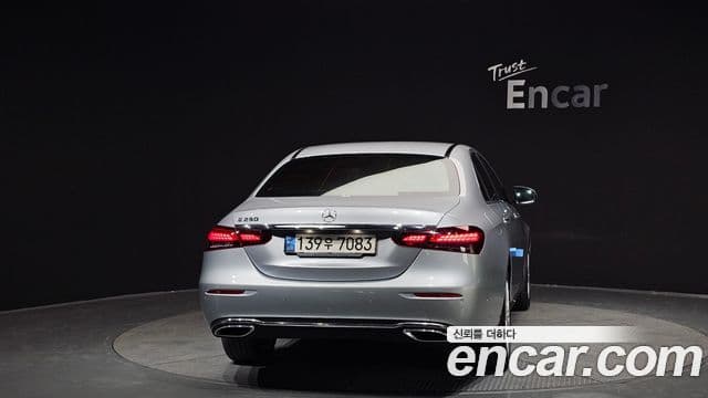 Mercedes-Benz E-класс W213 Exclusive, 2022 4