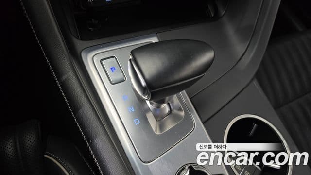 Genesis G70 Elite, 2019 9