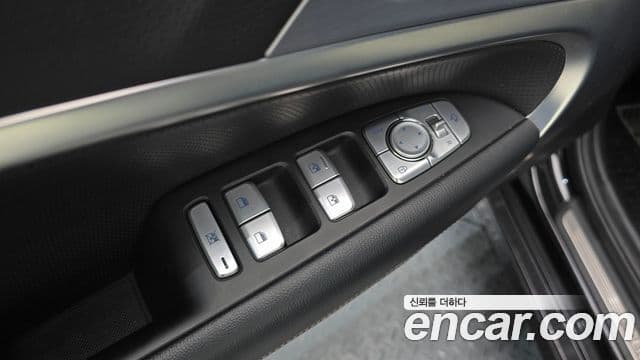 Genesis G70 Elite, 2019 14