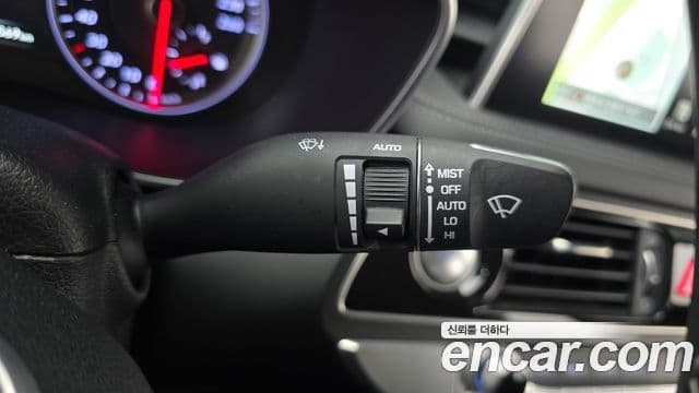 Genesis G70 Elite, 2019 17