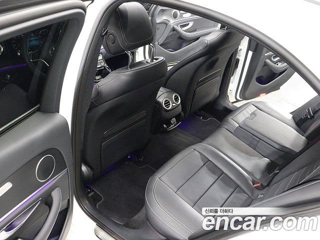 Mercedes-Benz E-класс W213 Avantgarde, 2023 10