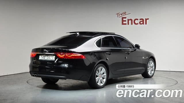 Jaguar XF (X260) 20d Portfolio AWD, 2017 2