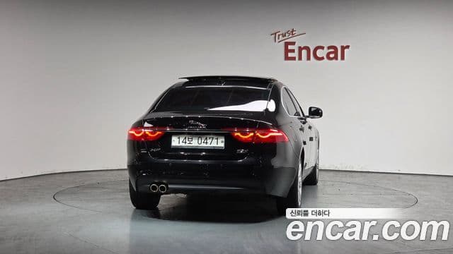 Jaguar XF (X260) 20d Portfolio AWD, 2017 4