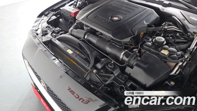 Jaguar XF (X260) 20d Portfolio AWD, 2017 6