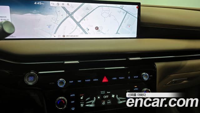 Genesis G80 (RG3) бензин 2.5 турбо 2WD, 2025 16