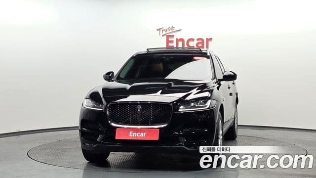 Jaguar F-PACE 20d Portfolio, 2019 3