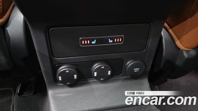 Jaguar F-PACE 20d Portfolio, 2019 18