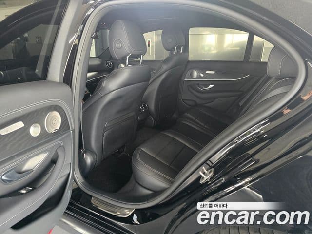 Mercedes-Benz E-класс W213 AMG Line, 2023 10