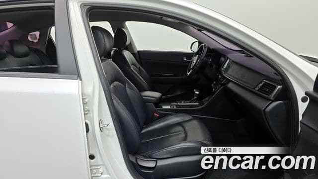 Kia K5 2세대 Luxury, 2017 11