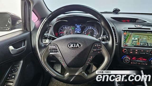 Kia K3 Trendy, 2015 13