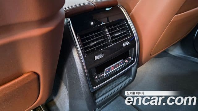 BMW X7 (G07) xDrive 40i Design Pure Excellence 7인승, 2024 8