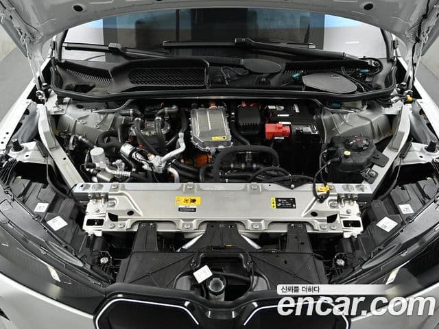 BMW iX xDrive60 M Sport Pro, 2026 8