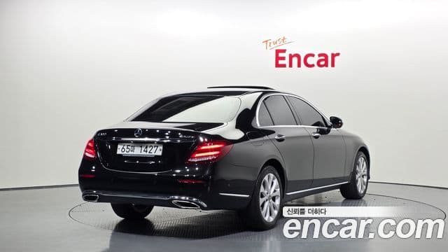 Mercedes-Benz E-класс W213 Exclusive, 2018 2