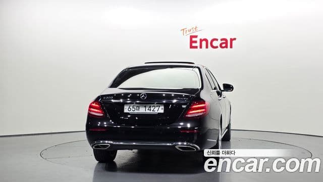 Mercedes-Benz E-класс W213 Exclusive, 2018 4