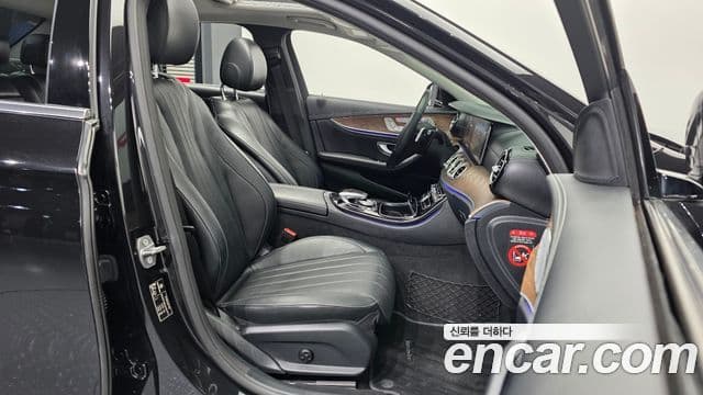 Mercedes-Benz E-класс W213 Exclusive, 2018 11