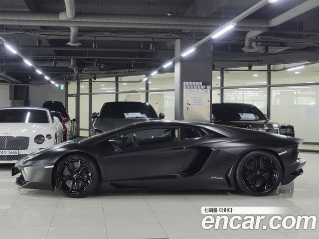 Lamborghini 아벤타도르 LP700-4, 2012 2