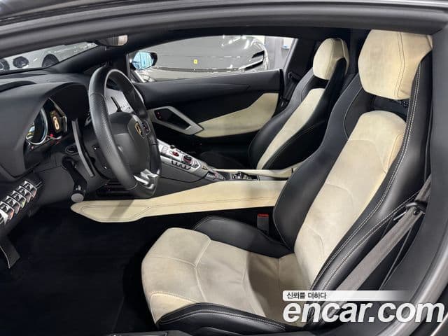 Lamborghini 아벤타도르 LP700-4, 2012 7