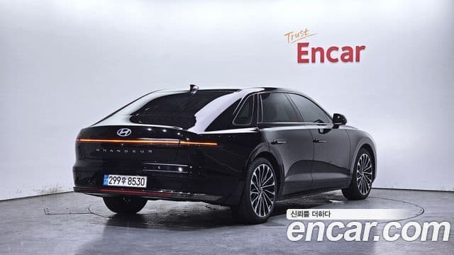 Hyundai Grandeur гибрид (GN7) Calligraphy, 2023 2